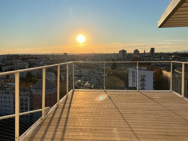 HAUT STANDING - VUE PANORAMIQUE - LUXE - MODERNE