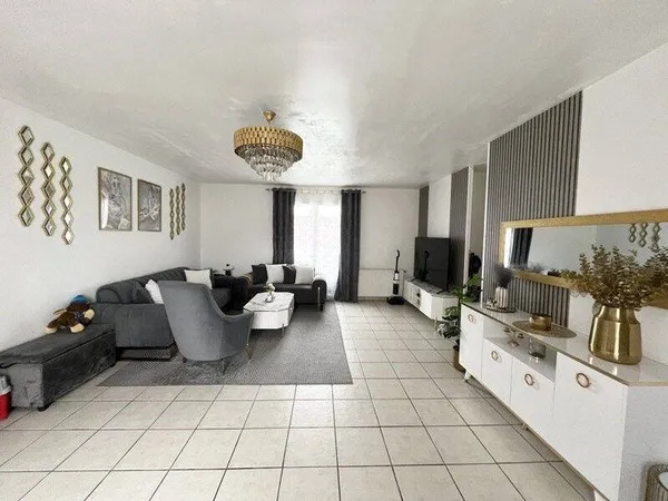 Maison de plain-pied 4 pièces 90 m²