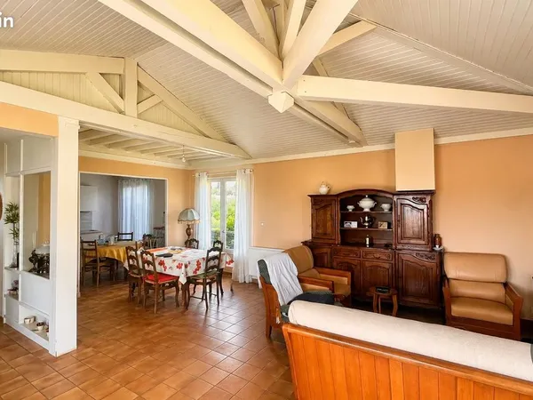 Maison 5 pièces 130 m²
