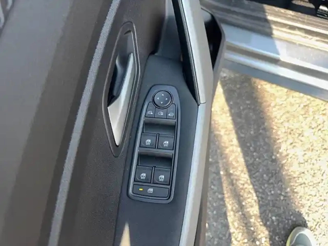 Dacia Bigster mild hybrid 140 — photo 9