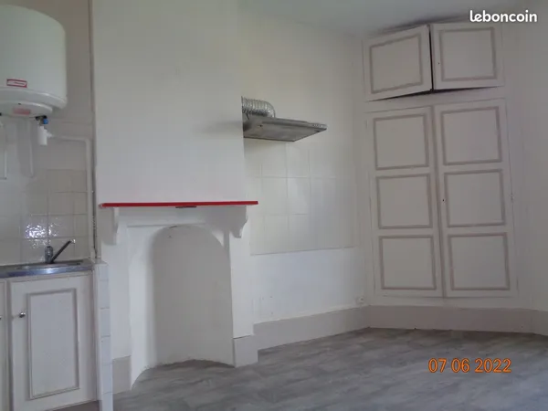 Lusigny, appartement F1 à louer