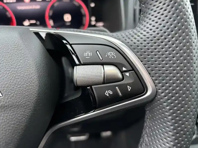 Skoda Karoq 1.5 tsi evo 2 150 ch act dsg7 — photo 23
