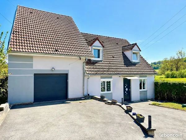 Maison familiale de 145 m² - Grand terrain sans vis à vis - Extension récente - Lougres