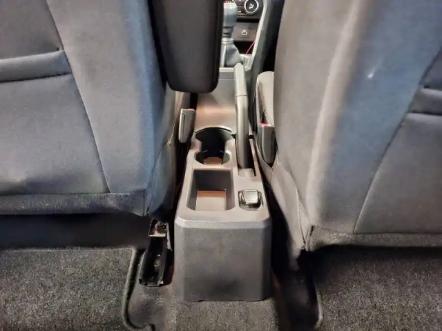 Dacia Sandero eco-g 100 — photo 20