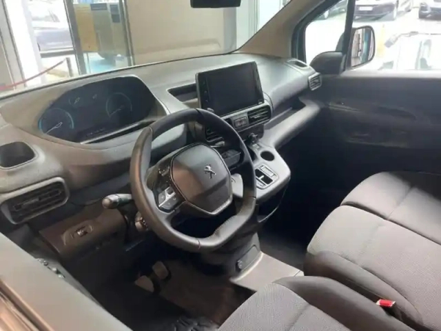 Peugeot Partner m 800kg electrique 136ch batterie 50 kwh — photo 7