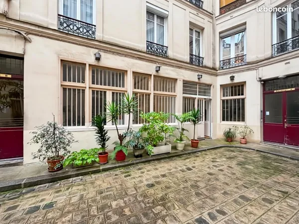 Bureaux 123 m²