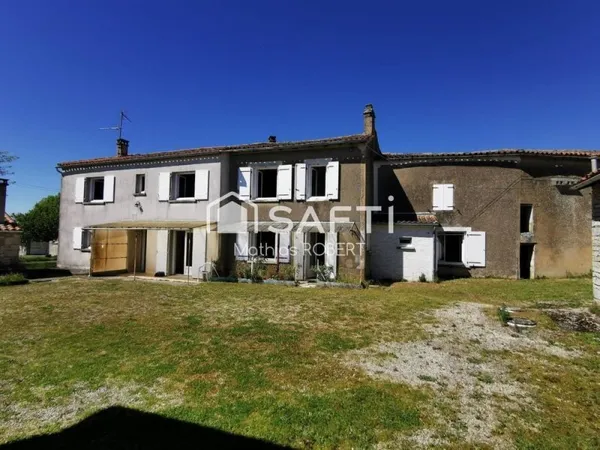 Authentique corps de ferme aux multiples possibilités