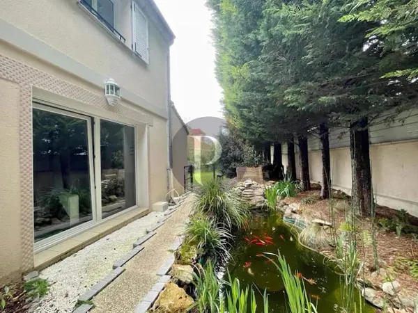 Maison 7 pièces 165 m²