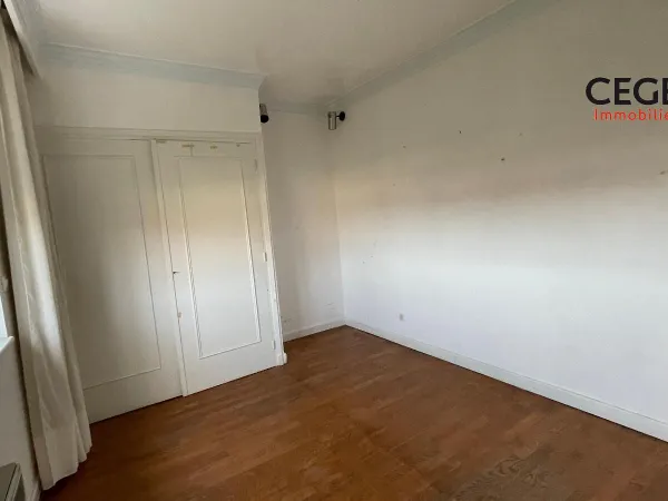 Maison 7 pièces 210 m²