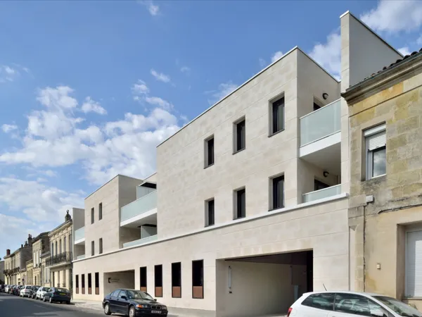 Appartement 4 pièces 77 m²