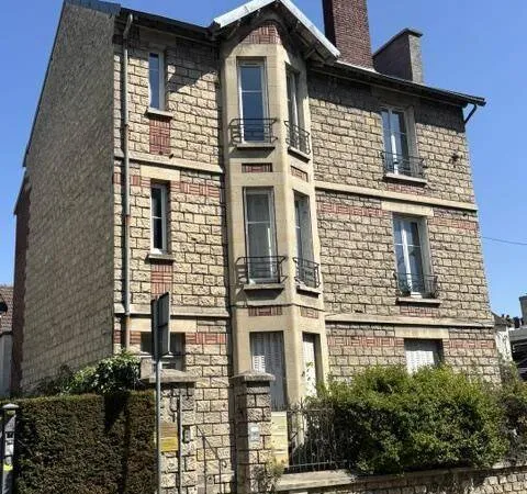 Duplex 4 pièces 85 m²