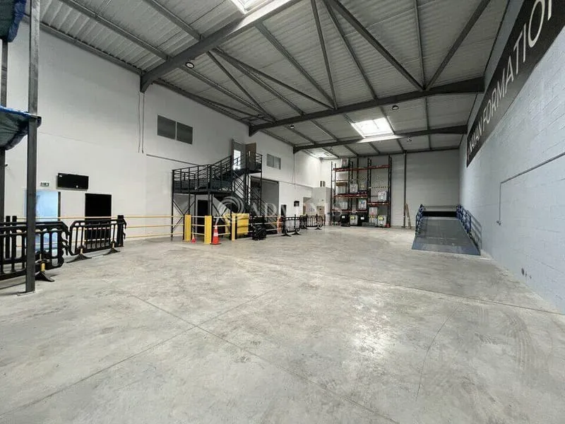 Photo 2