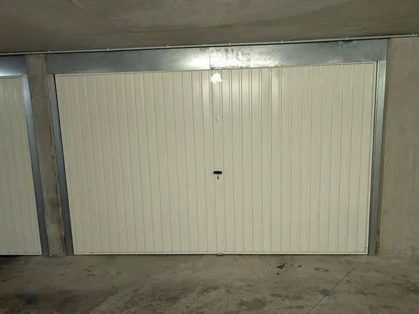 Parking 30 m²