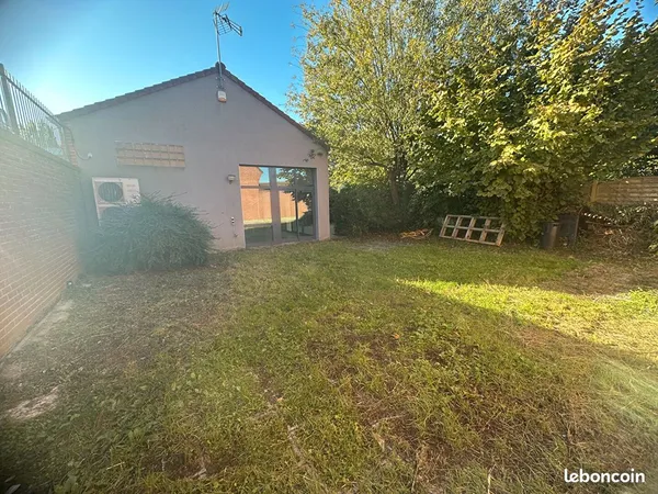 Local 120 m² LOMME