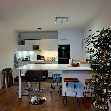T3 meublé 65 m² - Terrasse/Jardin 38 m² - Résidence 2022 - Parking - Tram T10