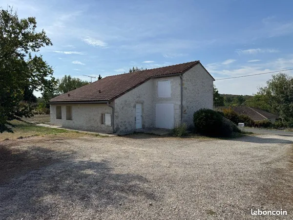 🏡 Maison de charme en pierre rénovée - 130 m² - 3 chambres - Jardin - Secteur Agen / Estillac