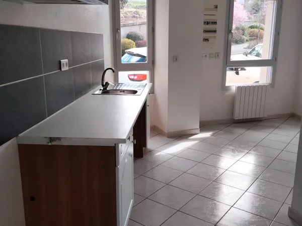 Le puy en velay T3 norme PMR 460 euros