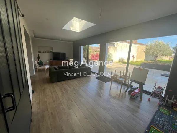 Maison 6 pièces 121 m²