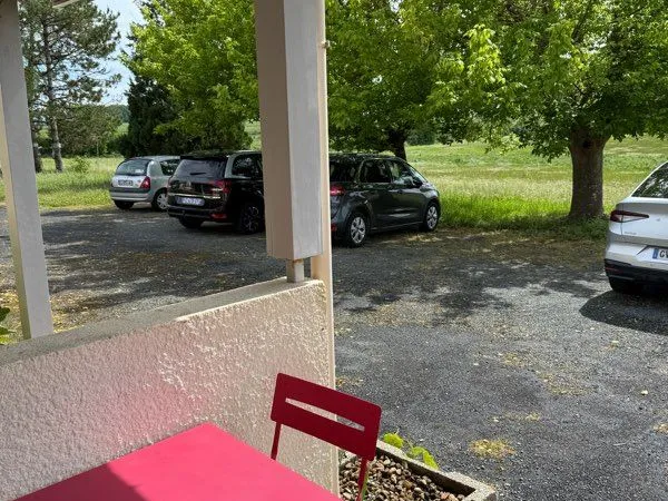 🏡 à louer - t1 bis meublé à jonzac - 490 charges comprises