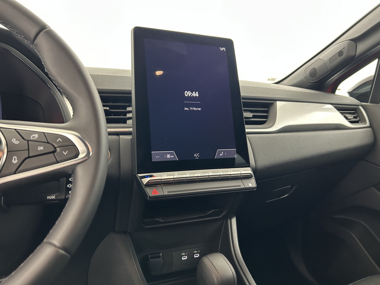 Renault Symbioz — photo 18