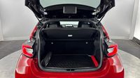 Toyota Yaris 116h Collection 5p MY22 — photo 14