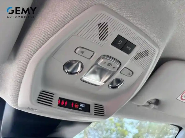 Citroën C3 hybride 110 ch automatique — photo 16