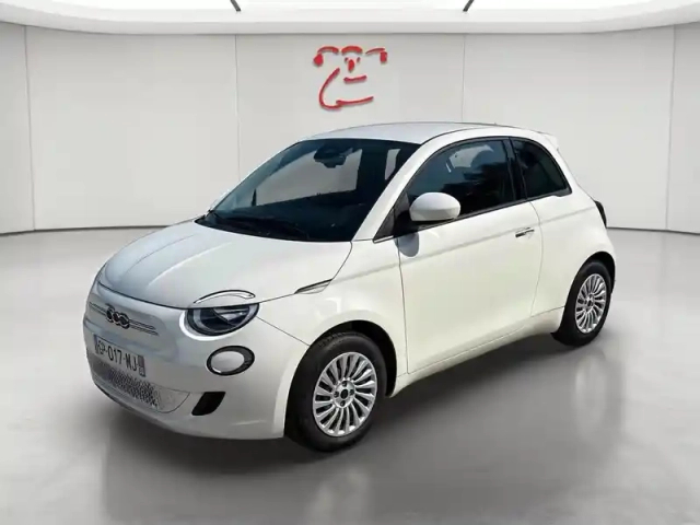 Fiat 500 e 95ch my23 — photo 1
