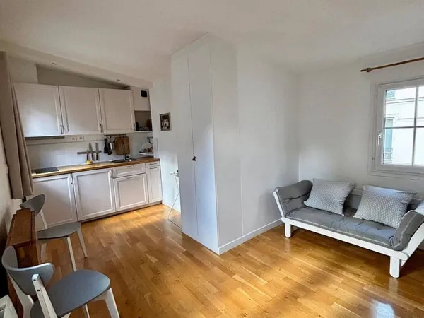 Studio 1 pièce 19 m²