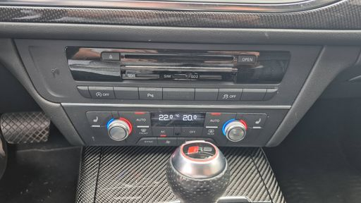 Audi RS6 4.0 V8 TFSI 560 Quattro Tiptronic 8 - RS – 2013 – 150634 km – Essence – Boîte Automatique — photo 31