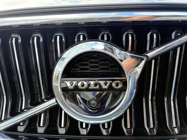 Volvo Xc40 t5 recharge 180+82 ch dct7 — photo 14