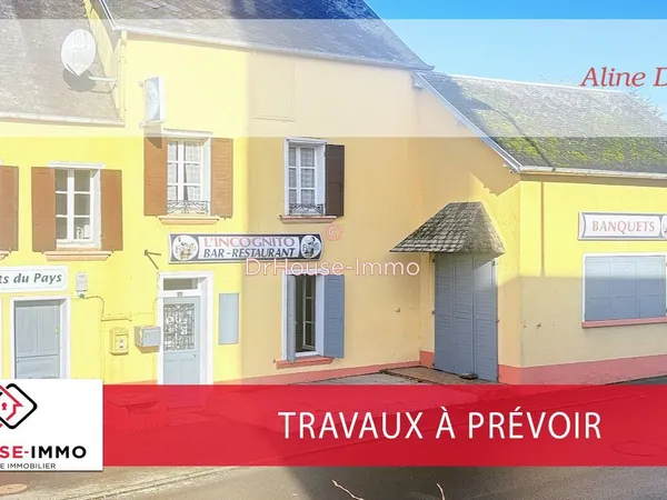 Ancien bar-restaurant à rénover - habitation et dépendances à Baudre