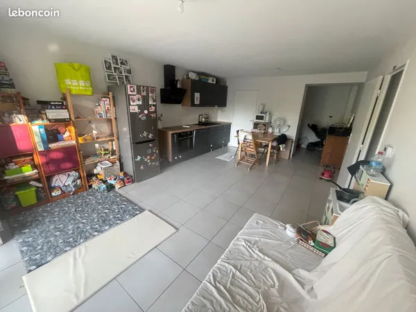 T3 de standing - 63 m² - Résidence récente (2024) - Balcon, ascenseur, garage - Tarare