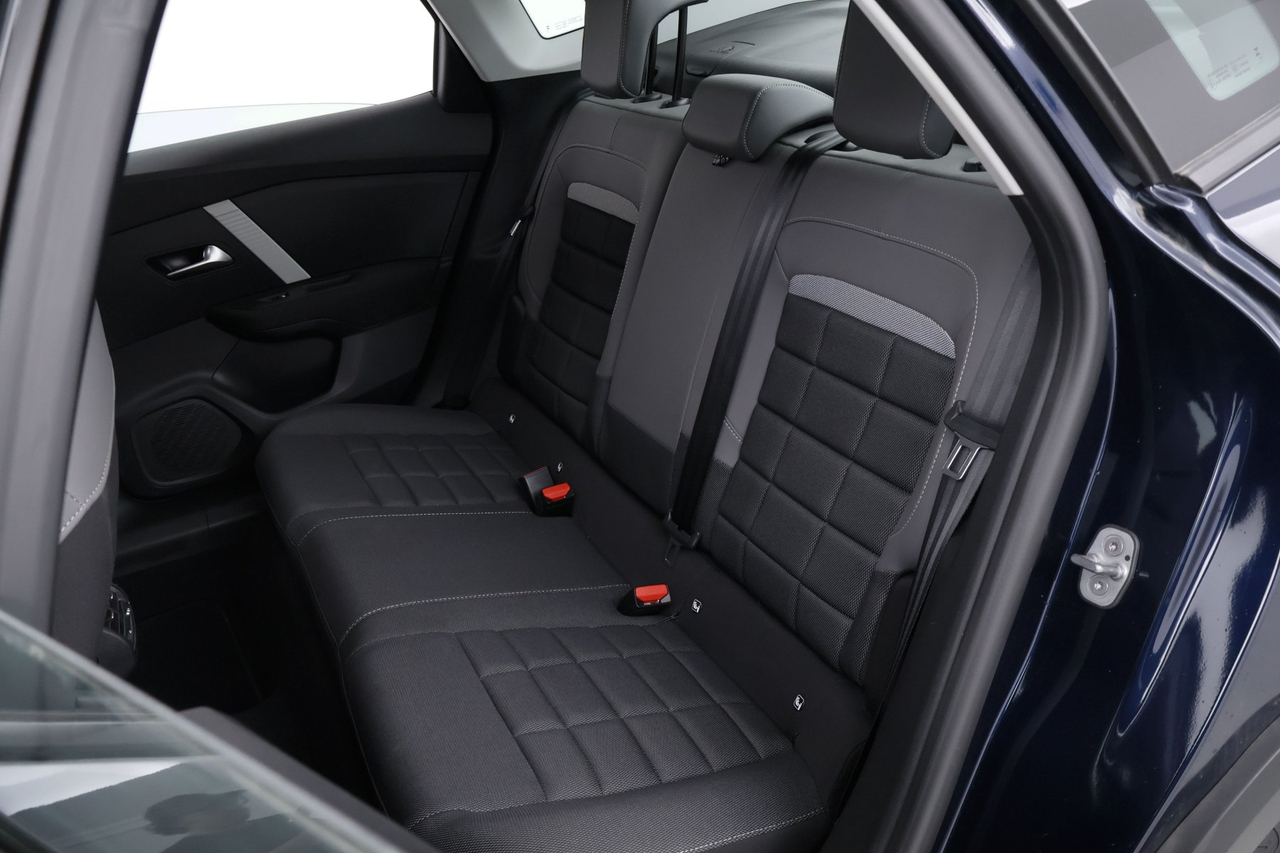 Citroën C4 X — photo 30
