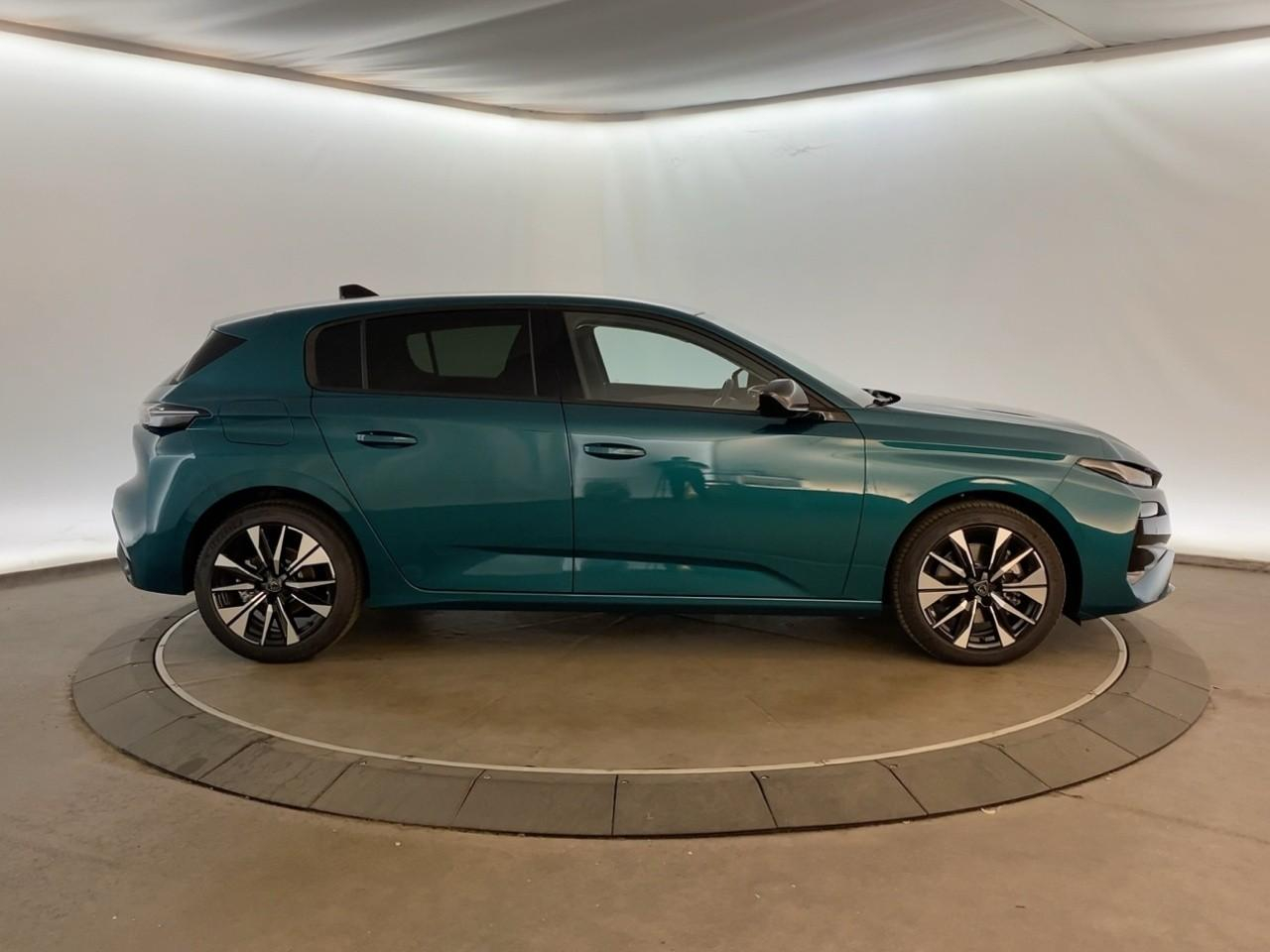 Peugeot 308 bluehdi 130ch s&s eat8 allure — photo 4