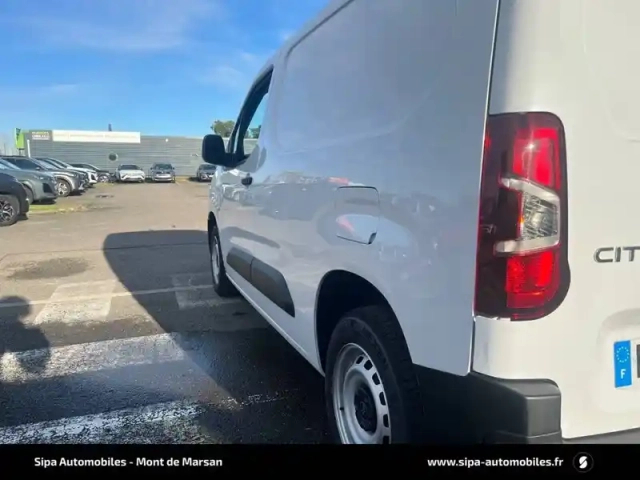 Citroën Berlingo van m diesel 100 ch manuelle — photo 59