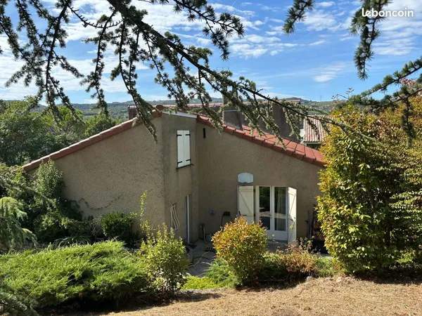 Maison 6 pièces 143 m²