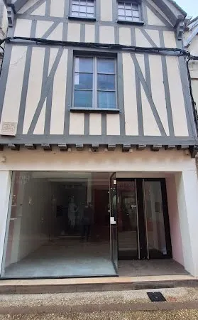 Parking/Garage/Box 220 m²