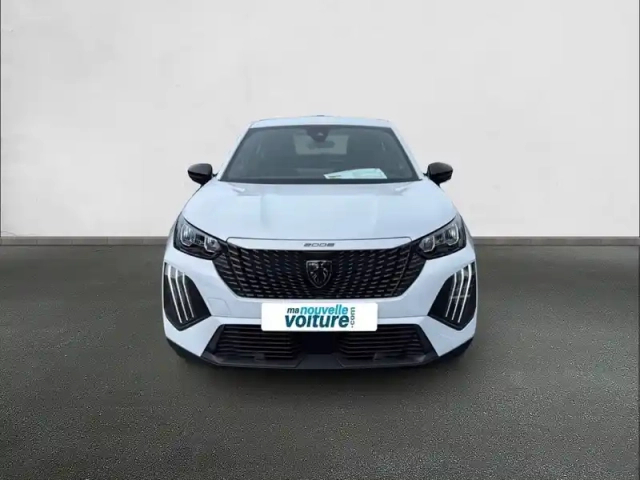Peugeot 2008 electrique 50 kwh 136 ch