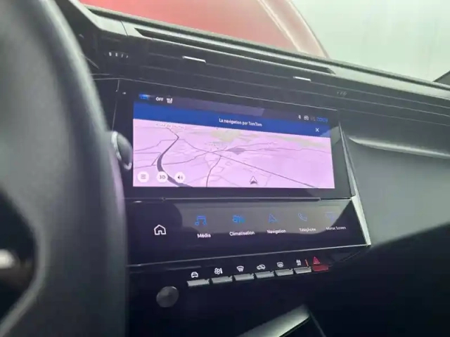 Peugeot 308 phev 225 e-eat8 — photo 22