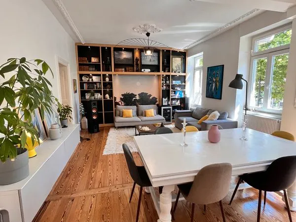 Superbe appartement moderne et lumineux, emplacement privilégié, Neustadt