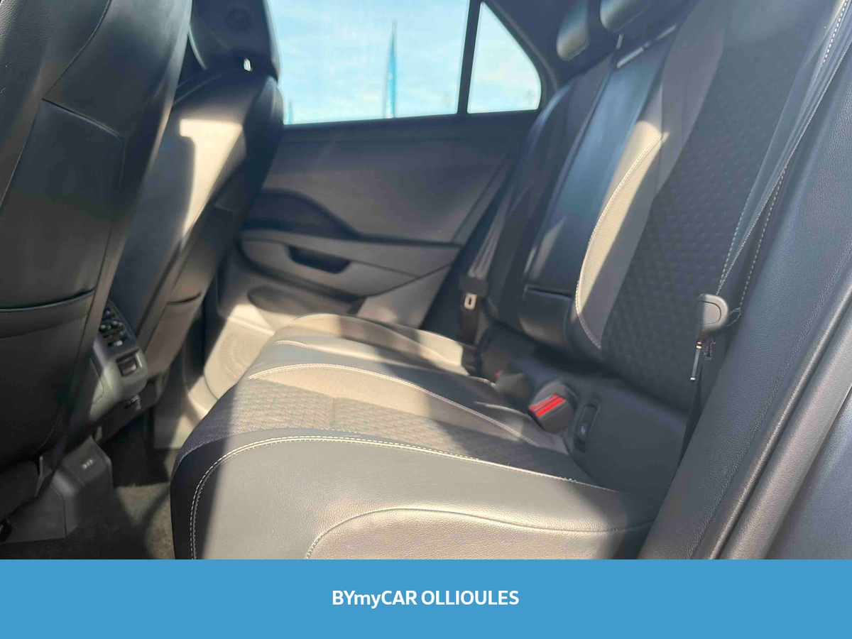 Volkswagen T-Roc 1.5 eTSI Hybrid 150 ch DSG7 — photo 30