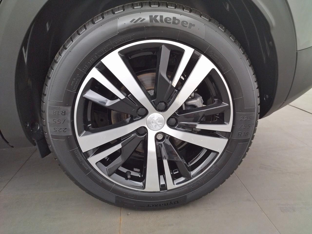Peugeot 3008 puretech 130ch s&s eat8 gt — photo 16