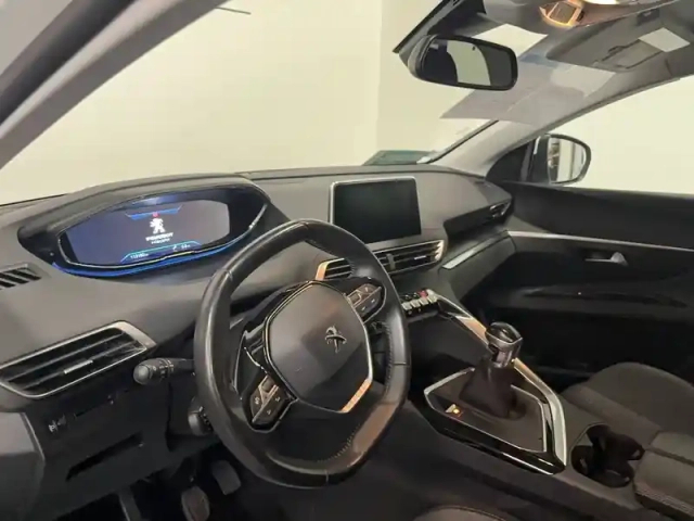 Peugeot 3008 puretech 130ch s&amp;s bvm6 — photo 7