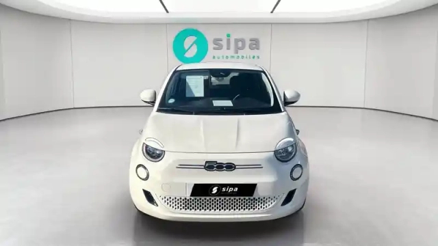 Fiat 500 e 95 ch — photo 8