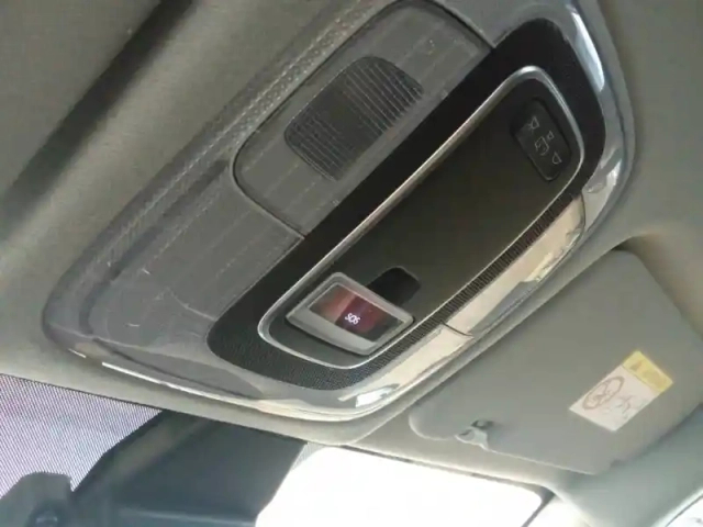 Hyundai I20 1.0 t-gdi 100 dct-7 hybrid 48v — photo 35