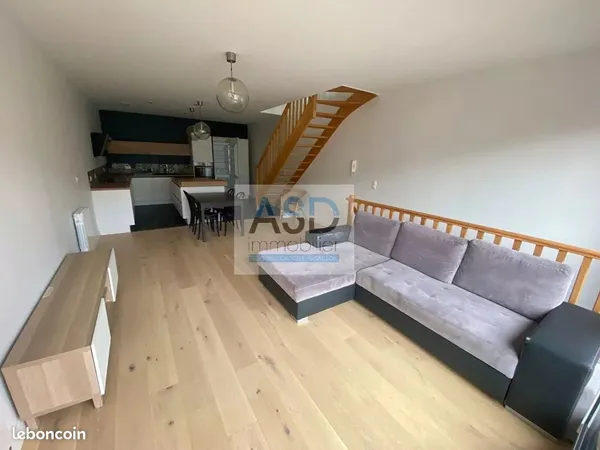 Triplex 4 pièces 103 m²