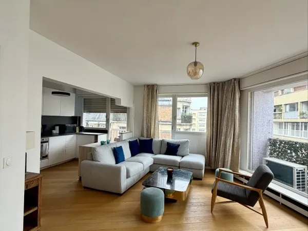 Location appartement 58m2, Paris 15eme La Motte Piquet Grenelle
