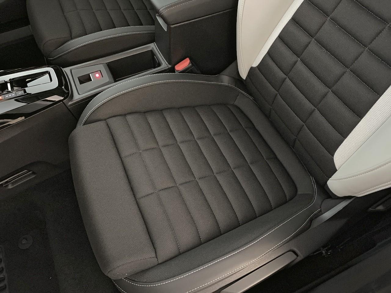 Citroën C3 Aircross hybride 145 ch aut max — photo 9