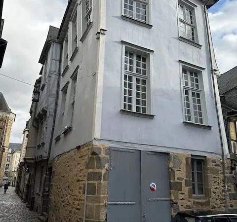Studio 24 m² dans un Monument historique - Rue Saint-Sauveur, Rennes