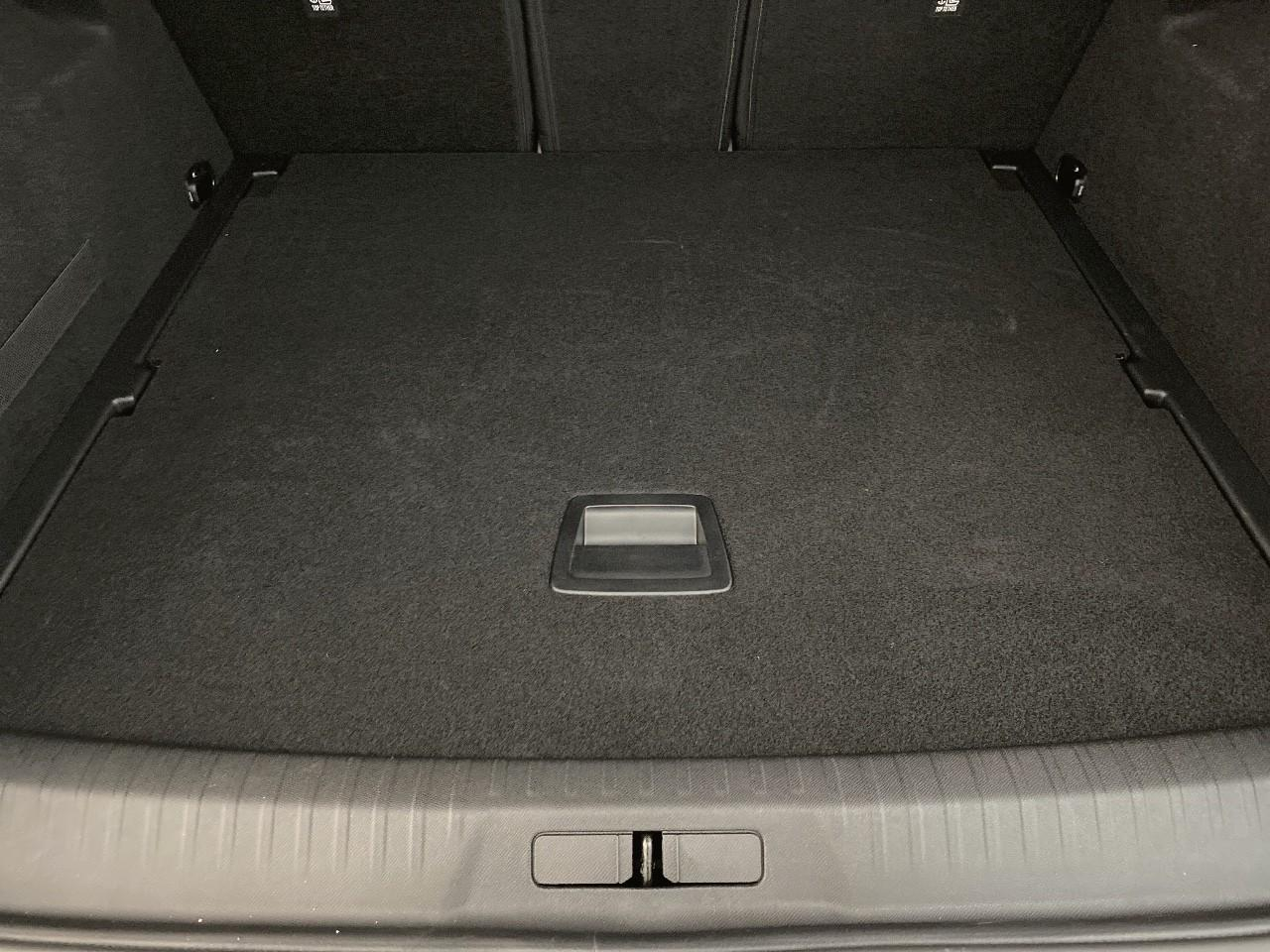 Peugeot 3008 electrique 210 ch 73 kwh gt — photo 6